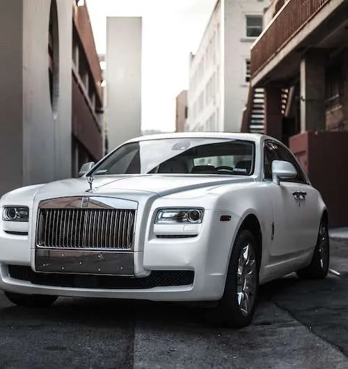 pexels-jay-pizzle-3764984